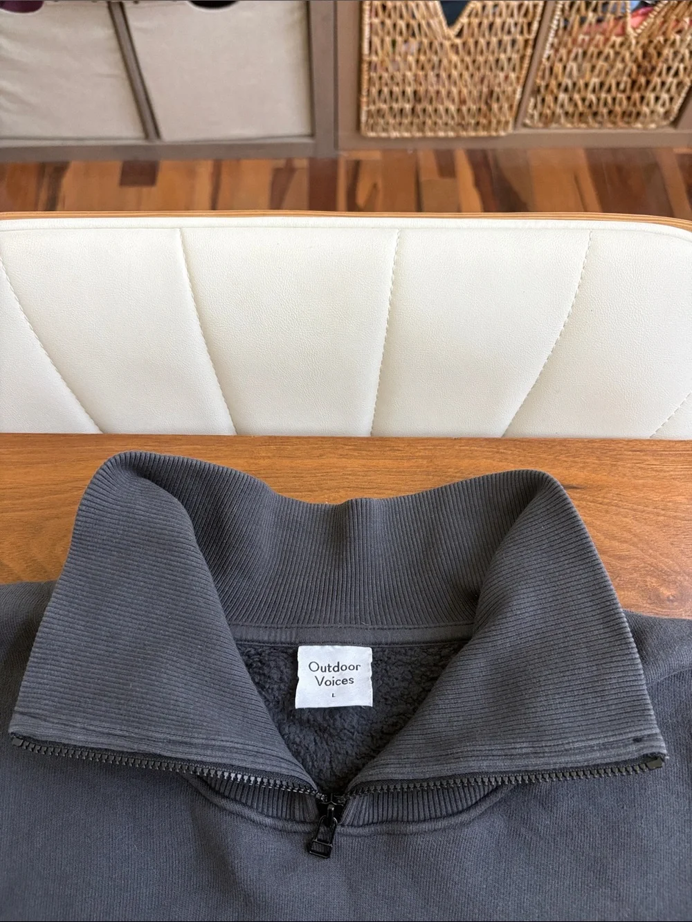 Outdoor Voices Dark Gray Long Sleeve Nimbus 1/4 Zip Pullover Sweatshirt Large